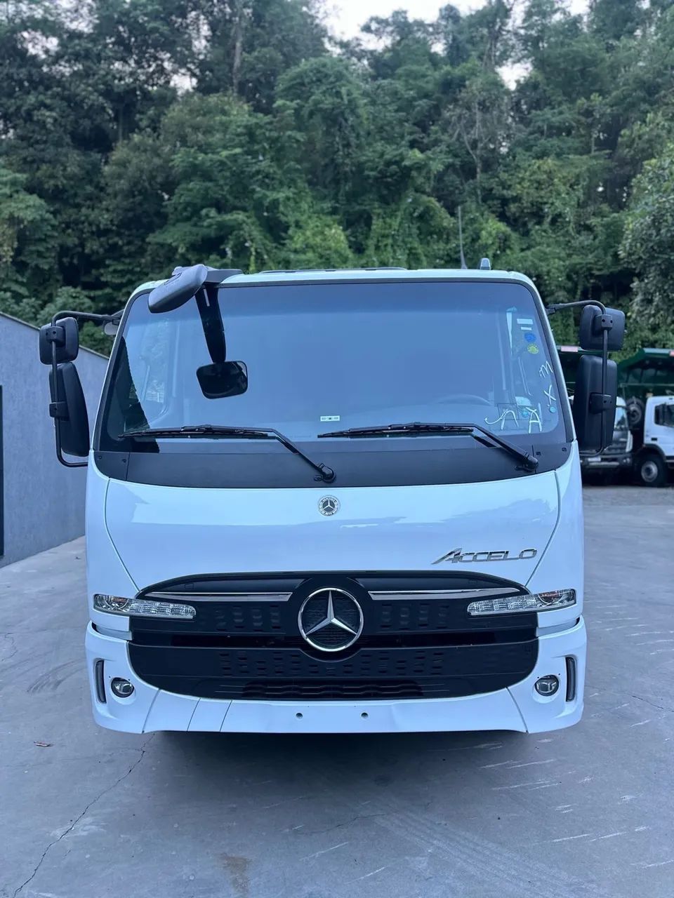 MB ACCELO 1117 - Foto 3