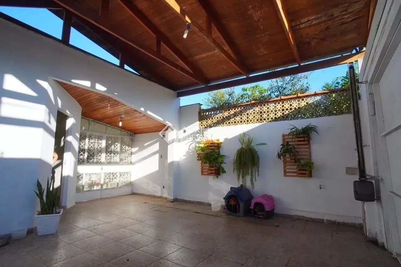 CASA COM 3 DORMITÓRIOS | ESPAÇO GOURMET | 3 VAGAS