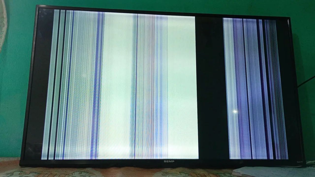 Tv smart 43 polegadas com defeito 