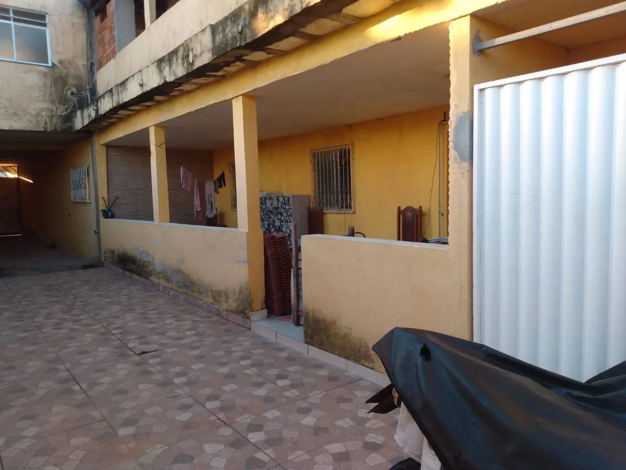 Casa em Arembepe c/ garagem 