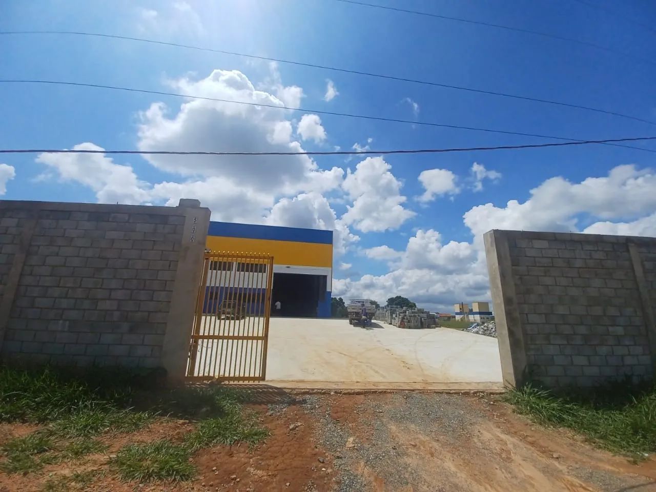 Galpões Comerciais com 1.750m² de Construção e Ótima Localização Próxima à UFSCAR - Foto 2