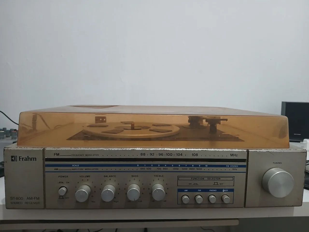 Aparelho de som toca disco 