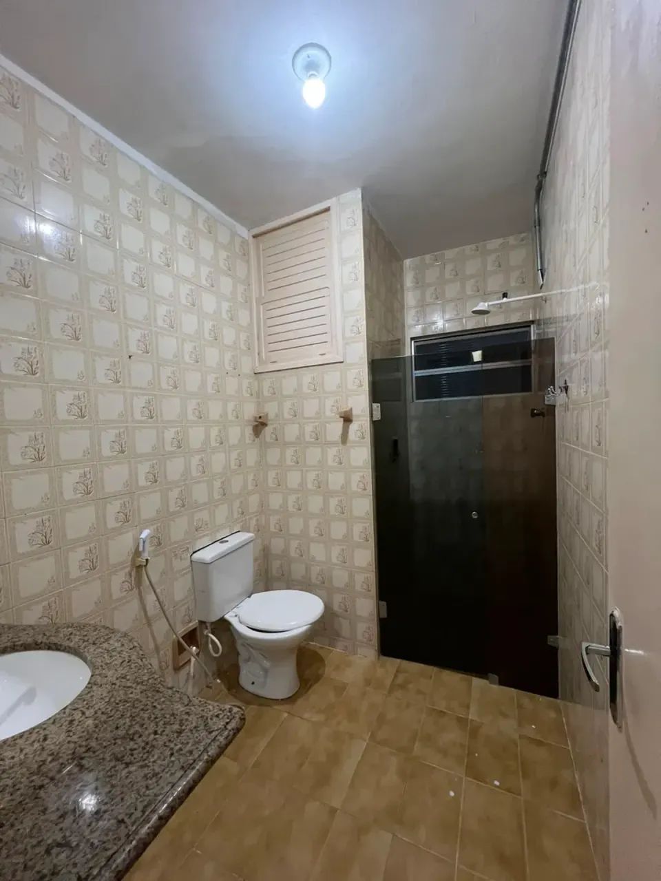 Imóvel para aluguel e venda tem 200 metros quadrados com 4 quartos - Foto 5