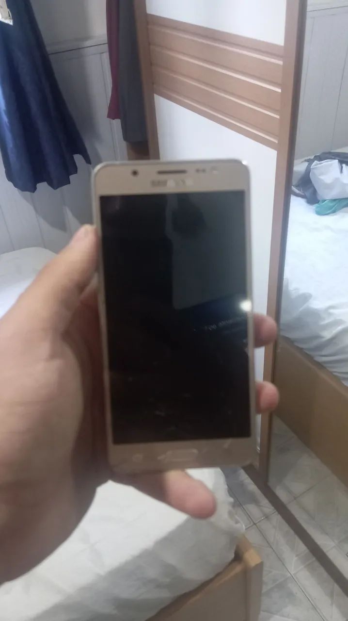 Telefone Samsung J5 aceito proposta 