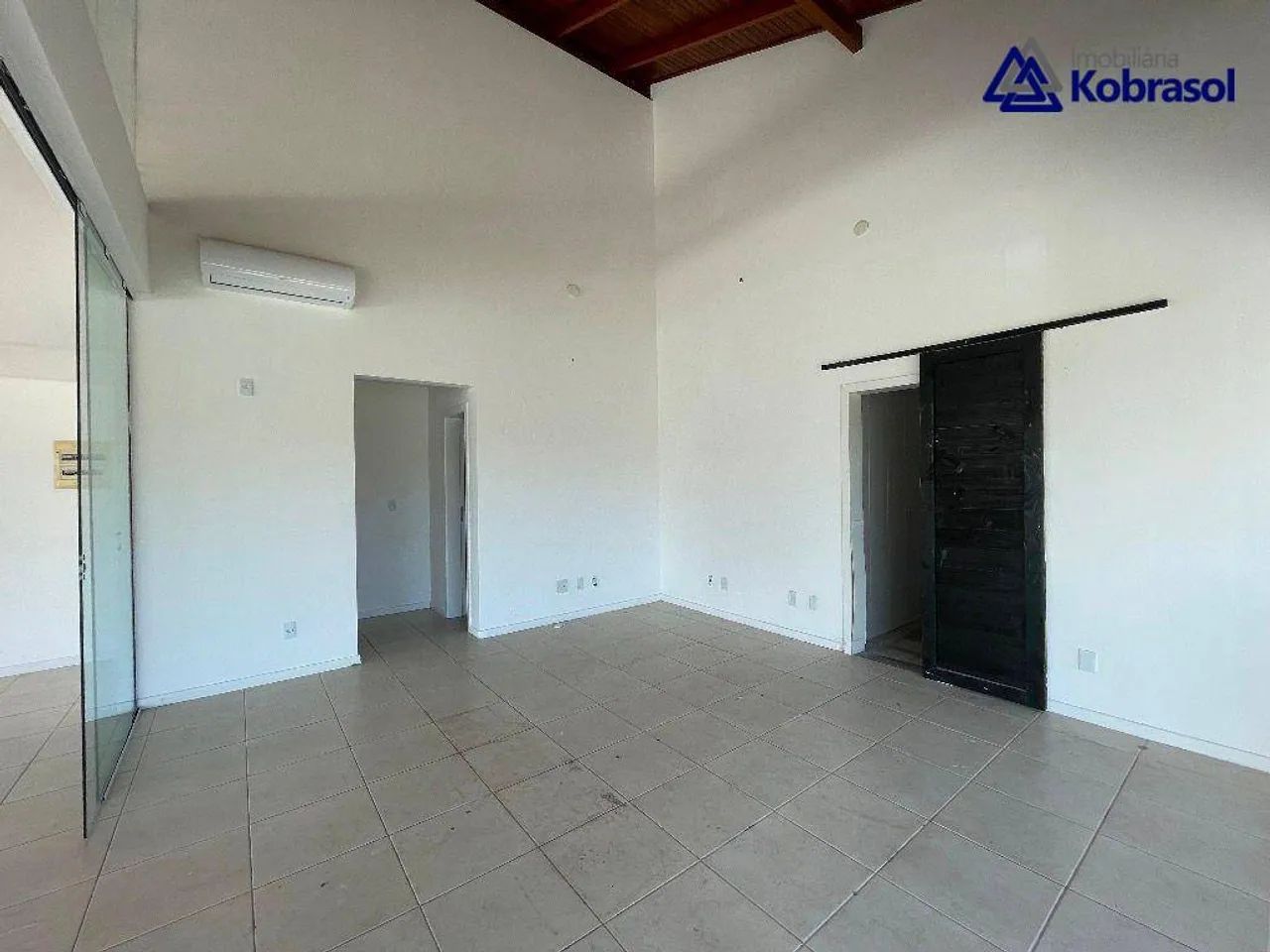 Loja, 62 m² - venda por R$ 950.000,00 ou aluguel por R$ 4.460,00/mês - Santinho - Florianó - Foto 8