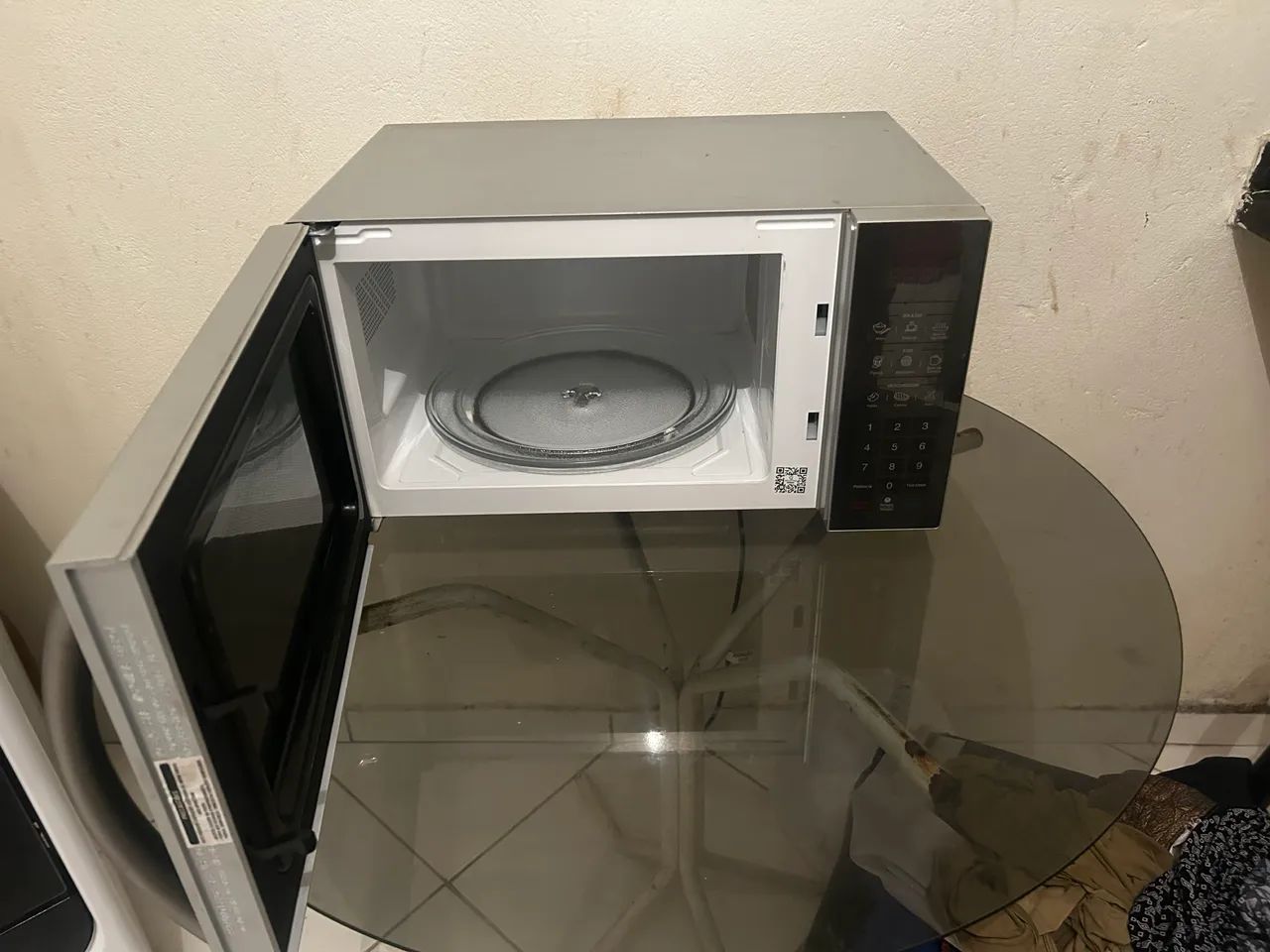 Microondas Mondial  - Foto 4