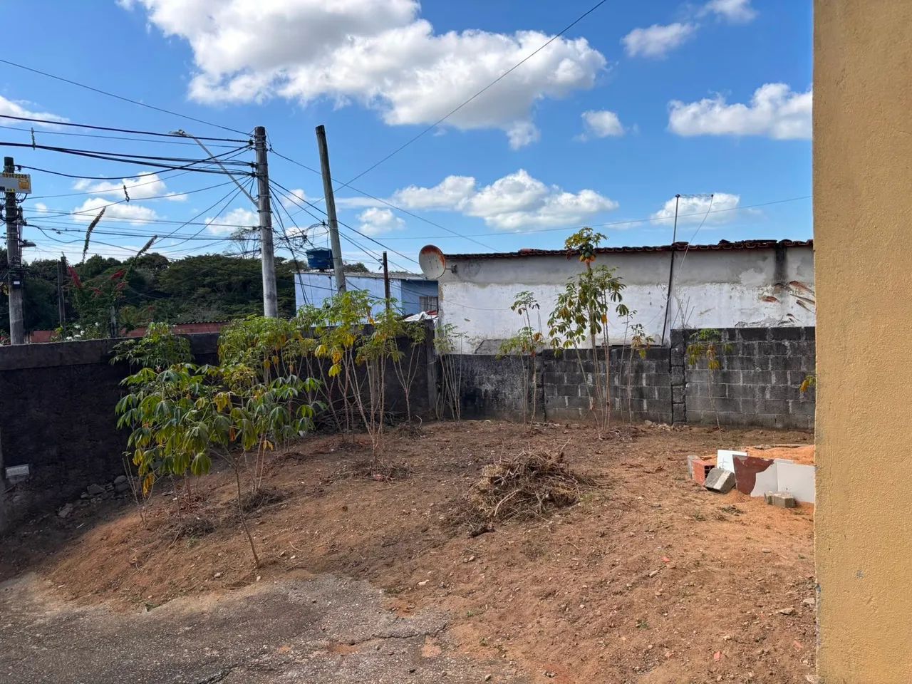 OPORTUNIDADE EM ELDORADO - Casa com excelente espaço e TERRENO nos fundos!!!  - Foto 2