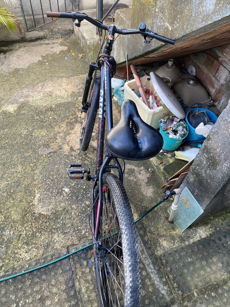 Bicicleta semi nova  - Foto 4