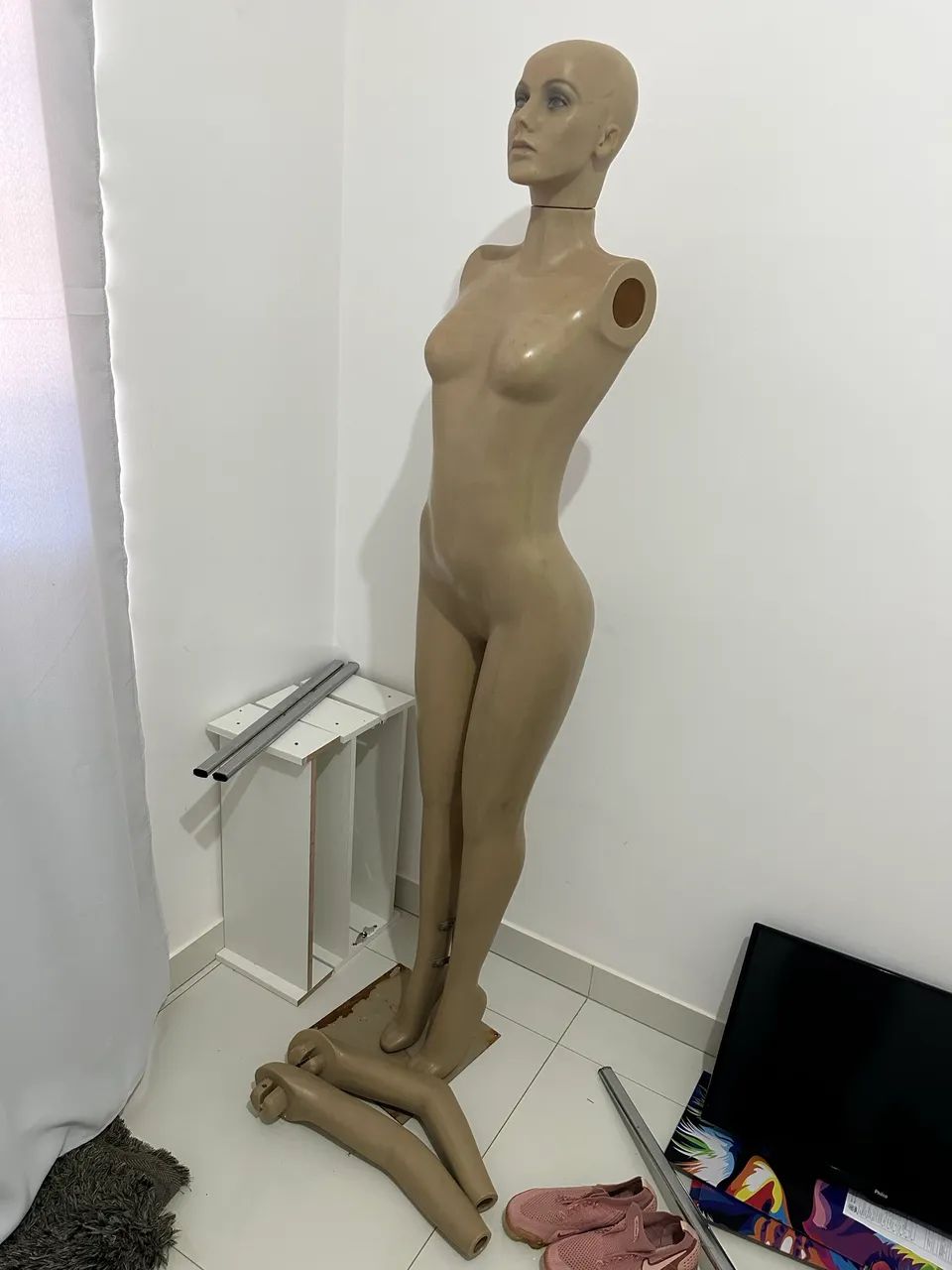 Manequim feminino