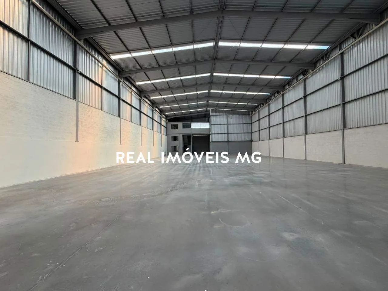 Galpão 1520m² com 2 docas no Condomínio Bandeirinhas em Betim - Foto 5