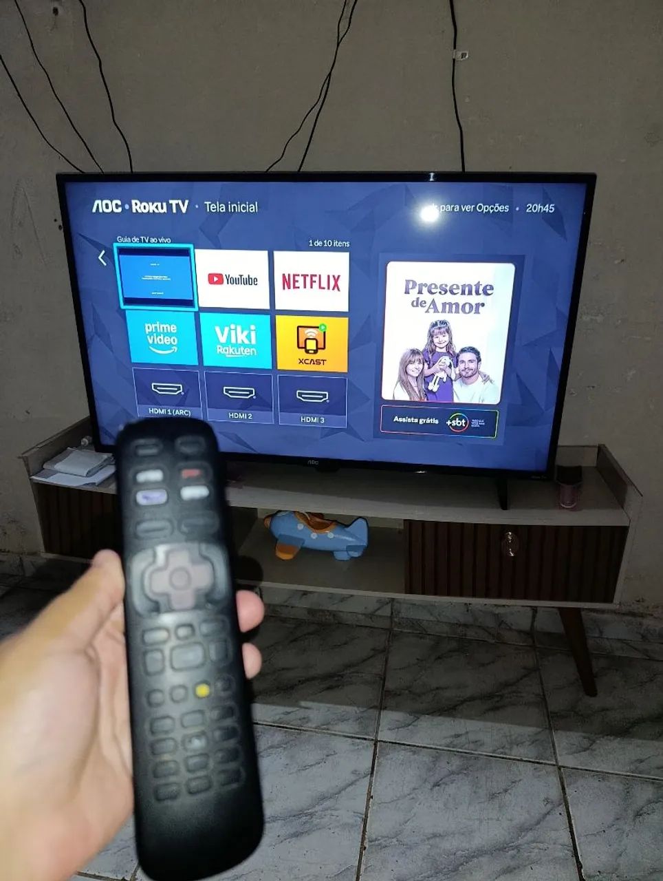 Tv 43 AOC