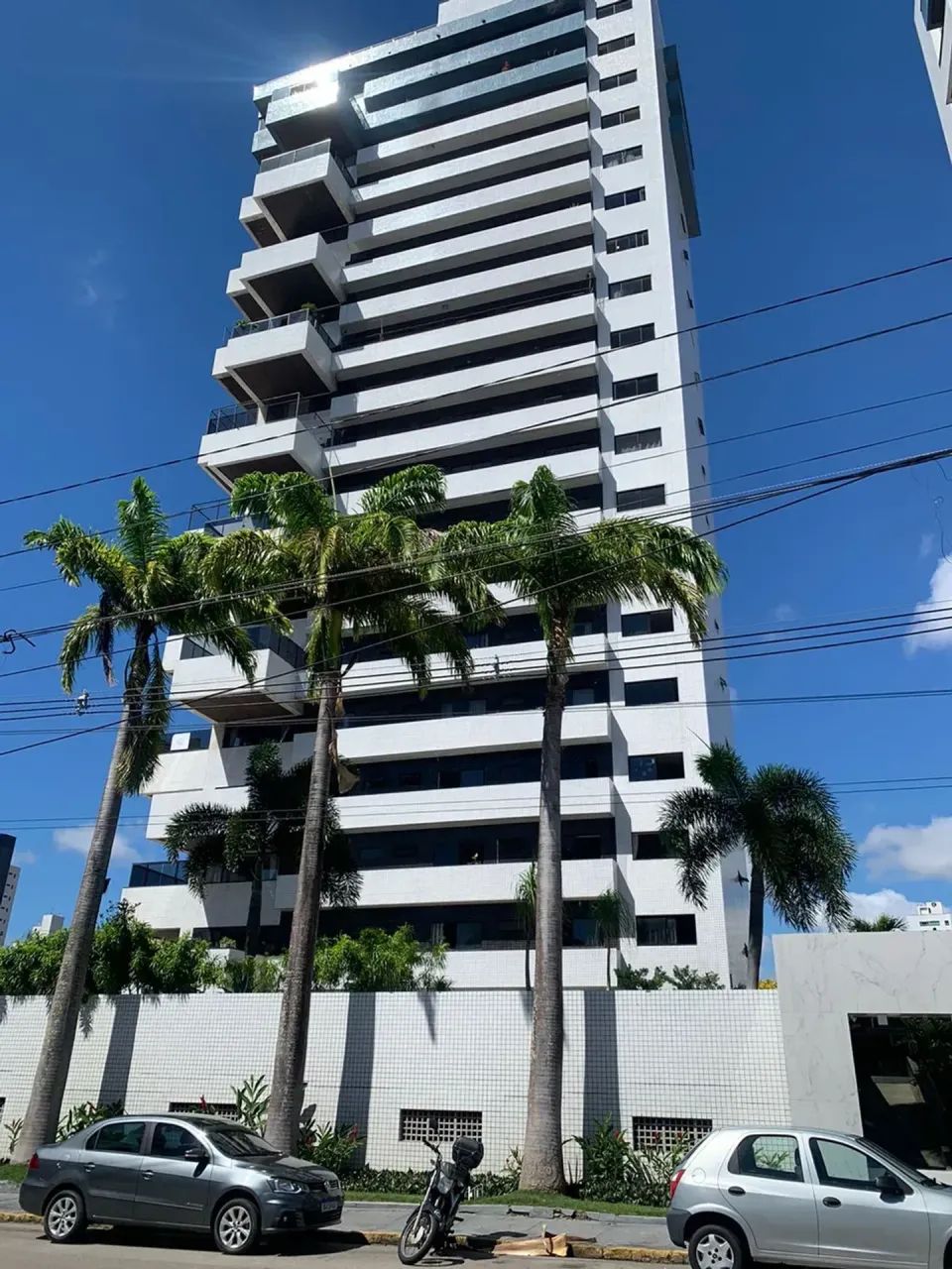 Imóvel para aluguel e venda com 270M² com 4 SUÍTES em Lagoa Nova - Natal - RN