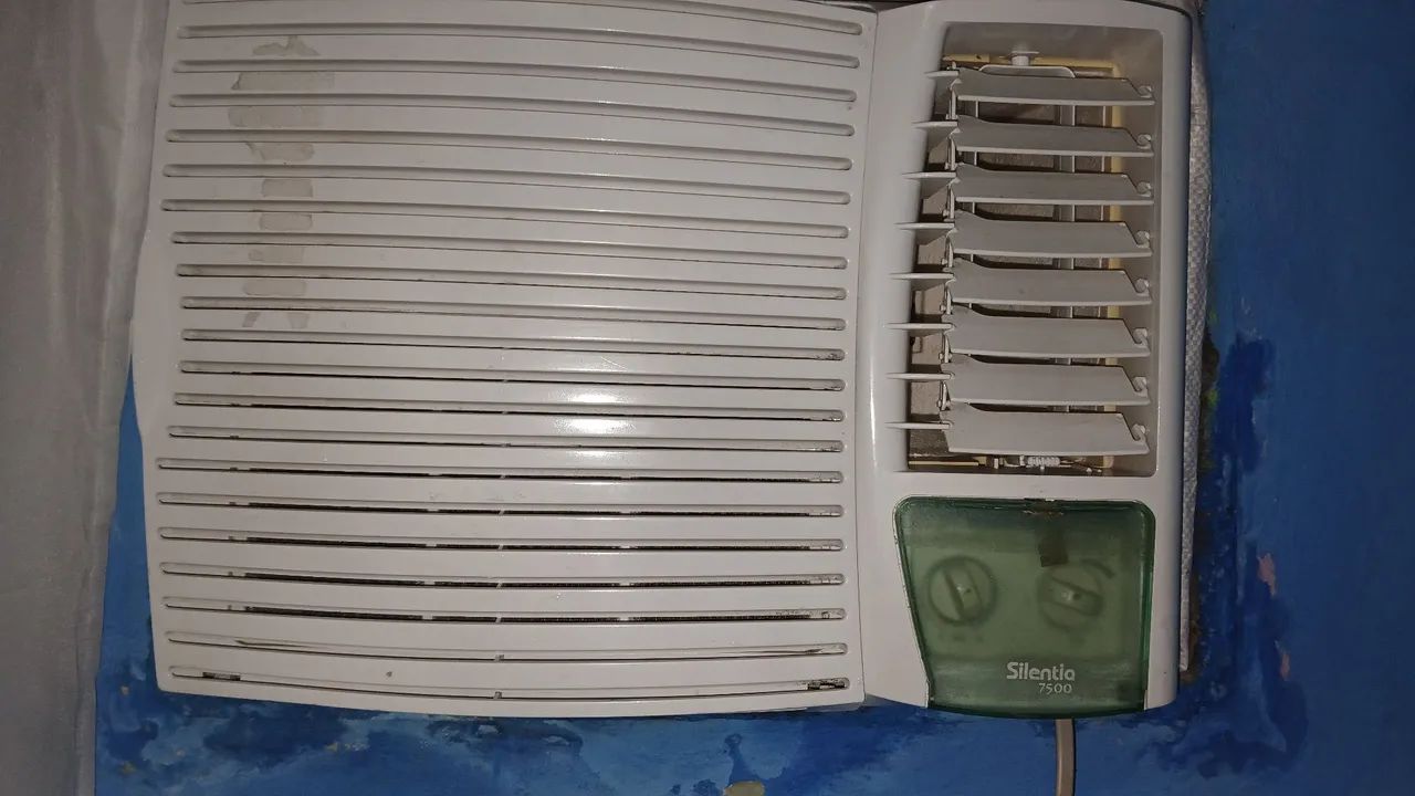 Ar condicionado usado pegando perfeitamente  - Foto 2