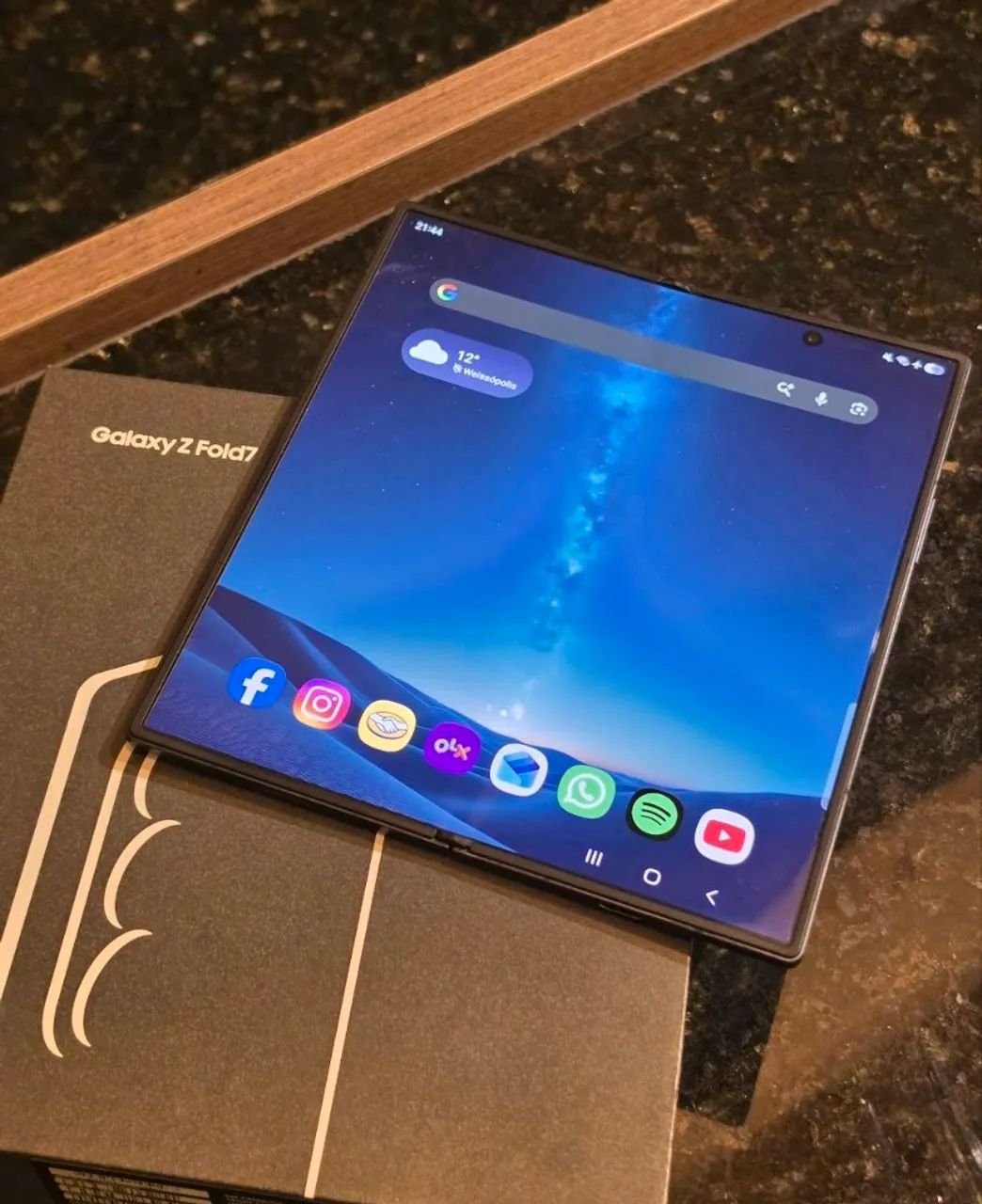 Celular Samsung  Z fold 7 1TB 16gb ram