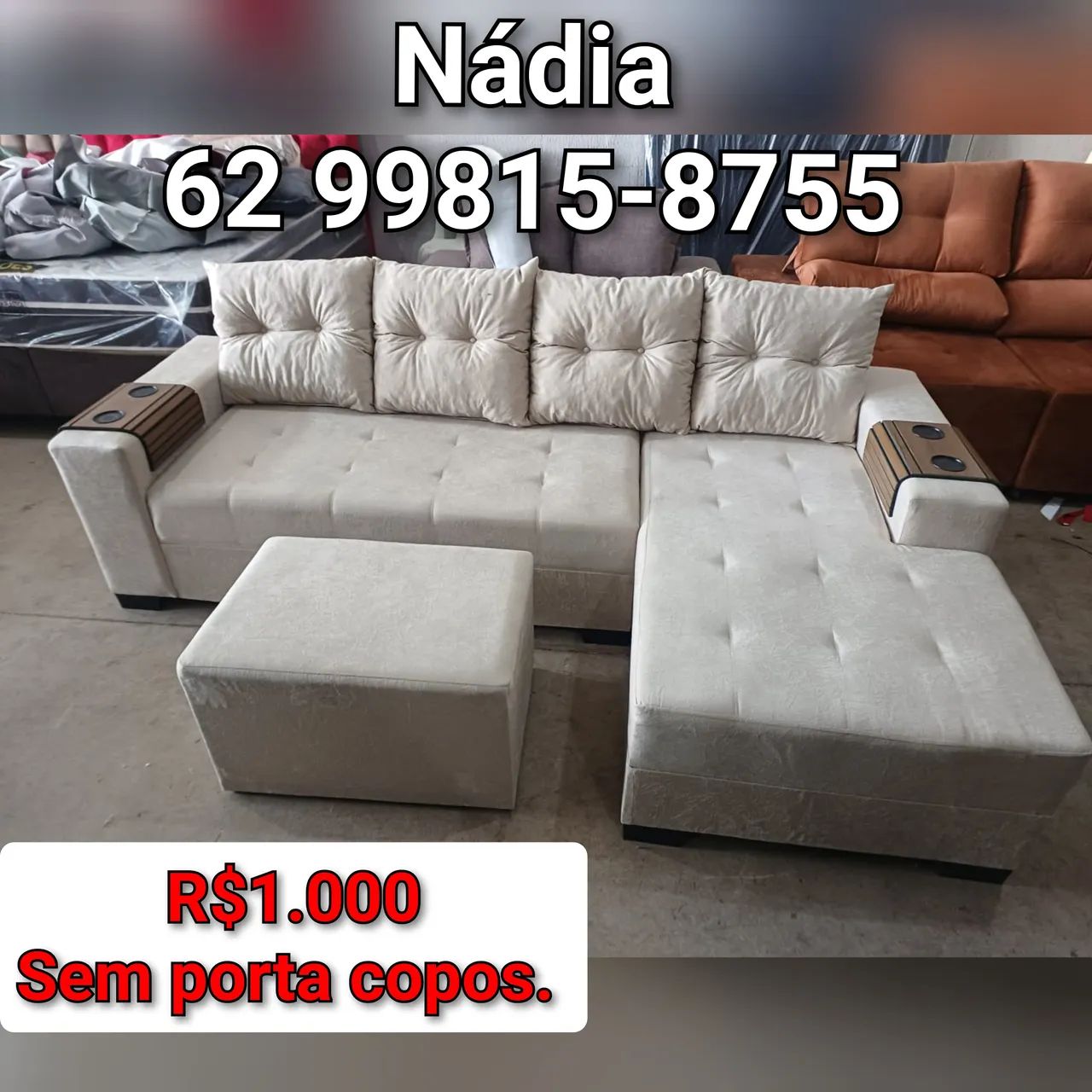 Sofá bege claro com chaise 