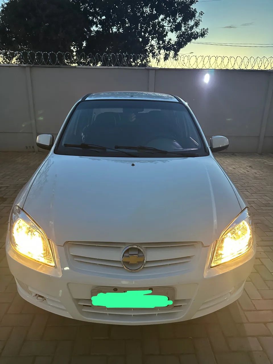 Chevrolet Prisma 2012