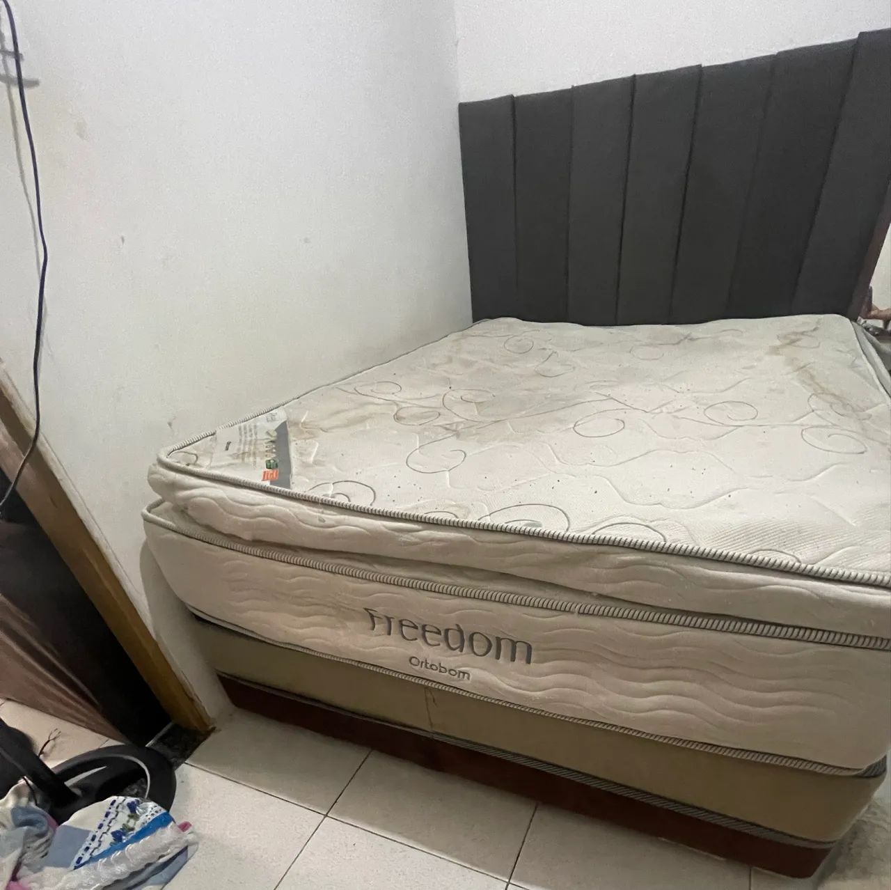 Cama casal 