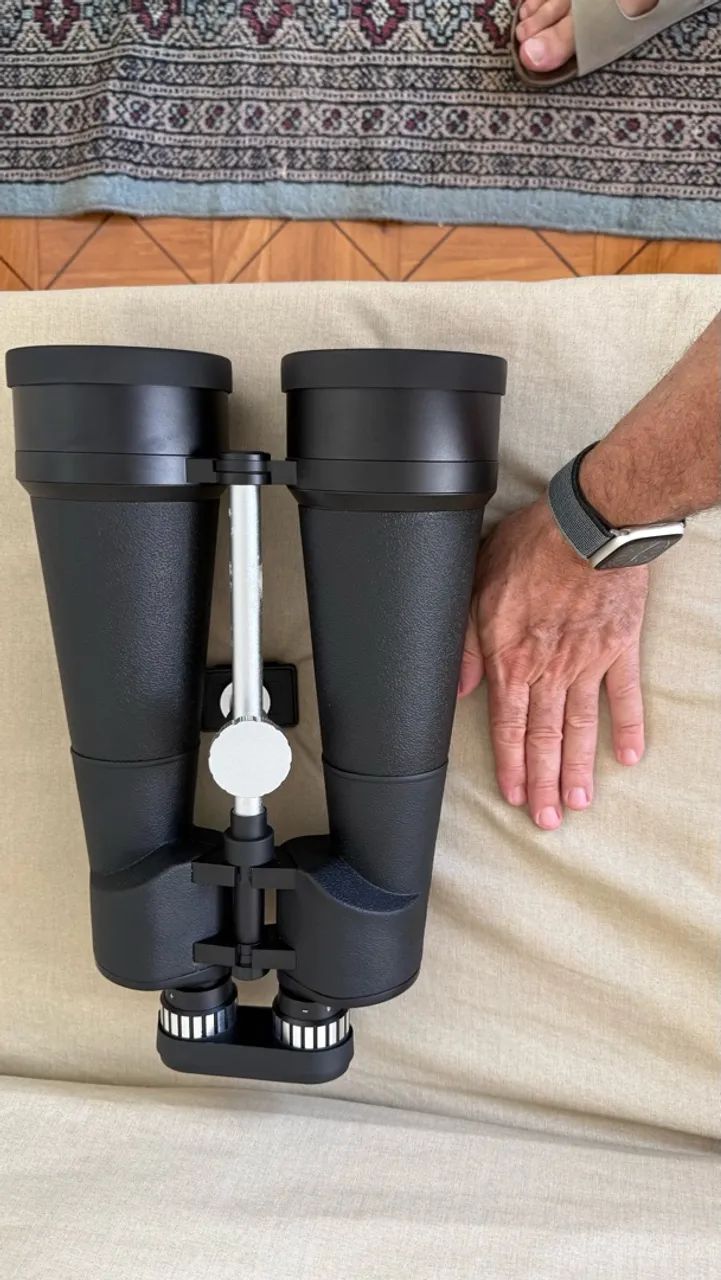 Vendo binóculo Celestron Skymaster 25x100 - Foto 2