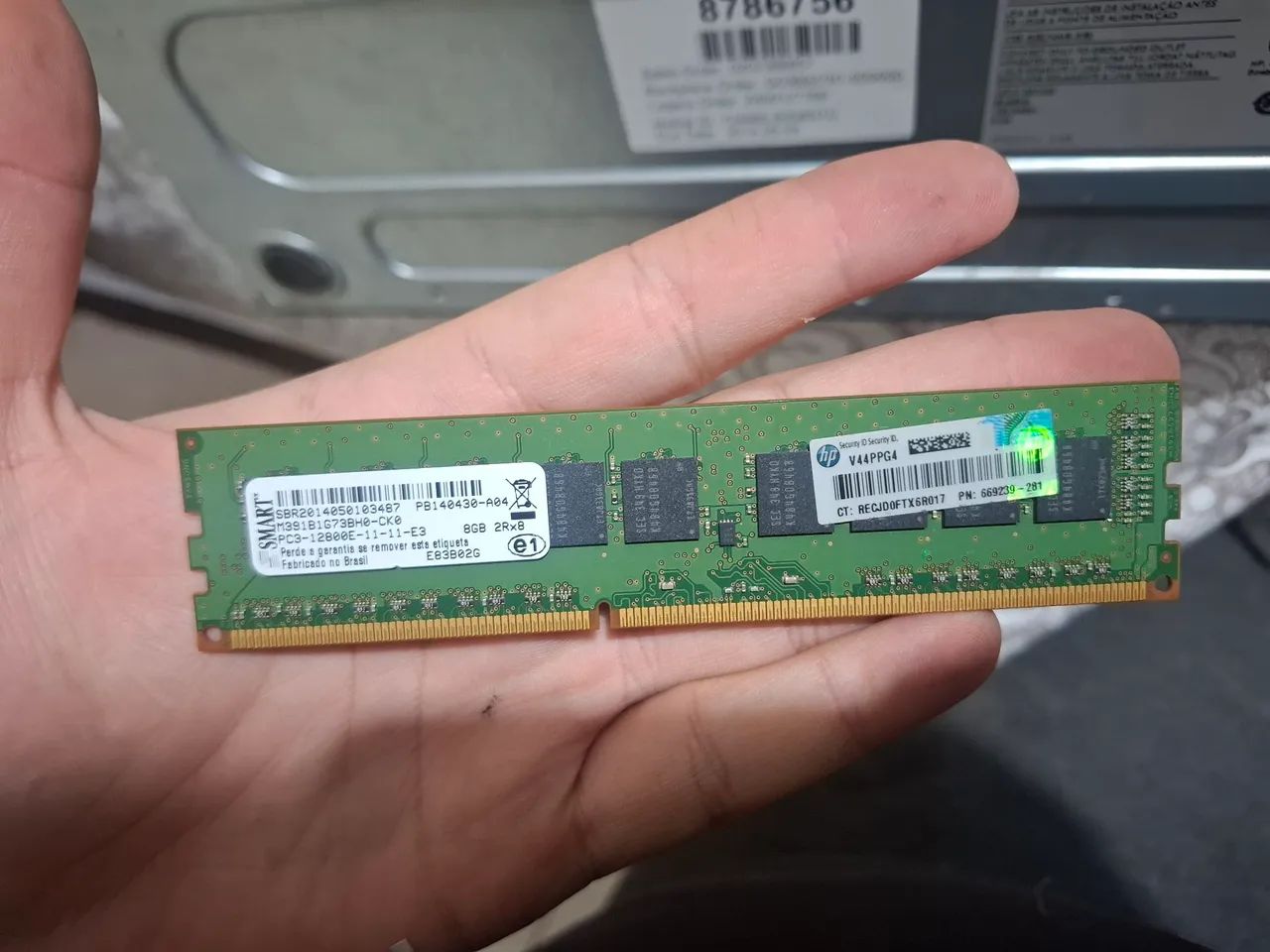 Servidor HP ProLiant ML310e Gen8 v2  - Foto 5