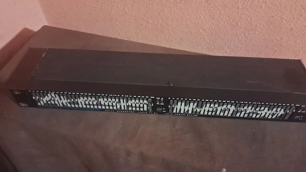 Alesis M,EQ 230 - Foto 2
