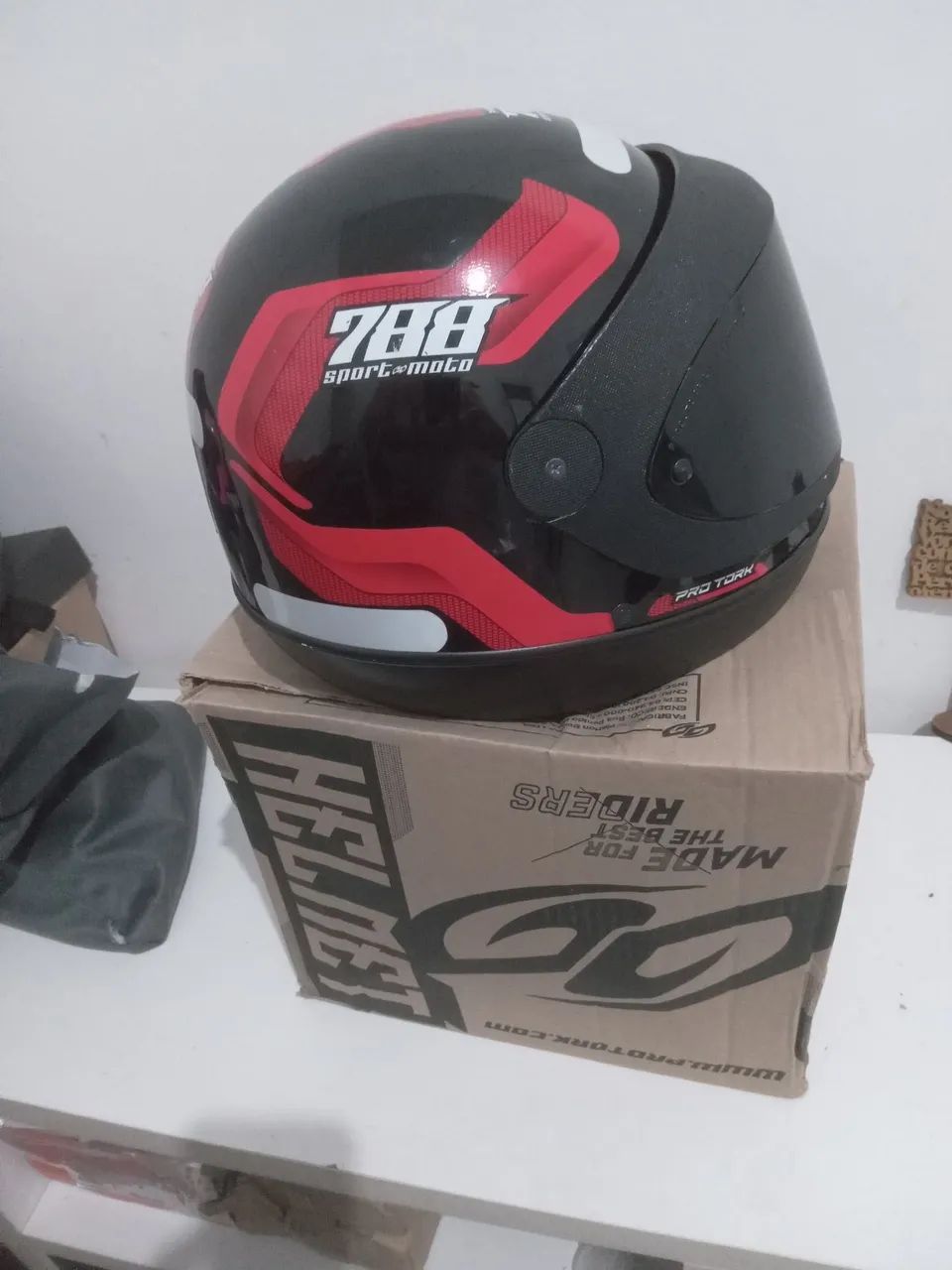Capacete motoqueiro.  - Foto 2
