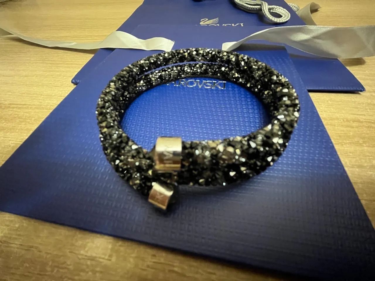 pulseira maleáve Swarovski  - Foto 2