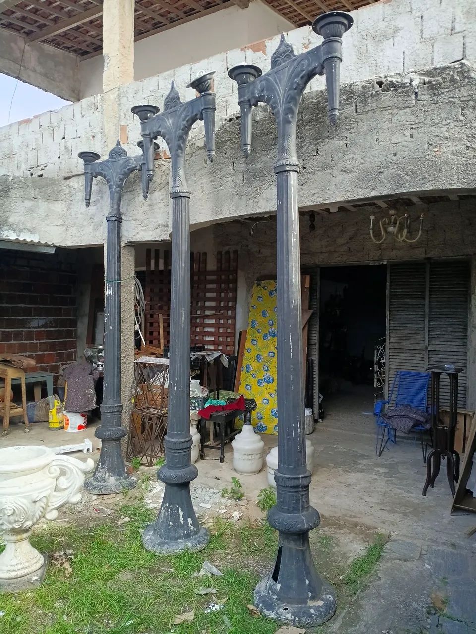 Postes antigos.