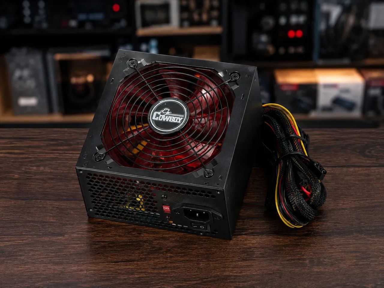Fonte ATX Cowboy 600W para PC com Cooler Vermelho