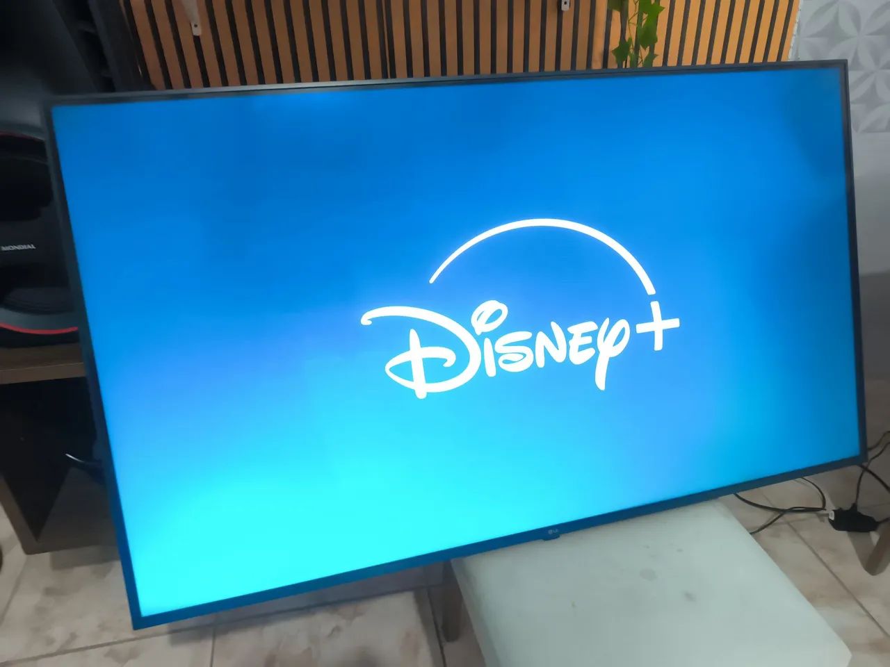 SMART TV 50. LG ULTRA 4K ALEXA e COMANDO DE ? - Foto 2