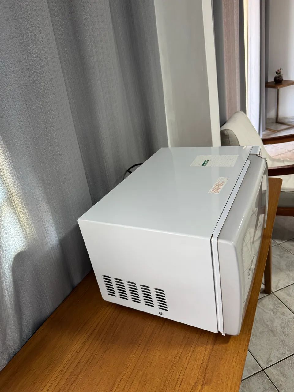 Microondas Electrolux 34L Conservado  - Foto 4