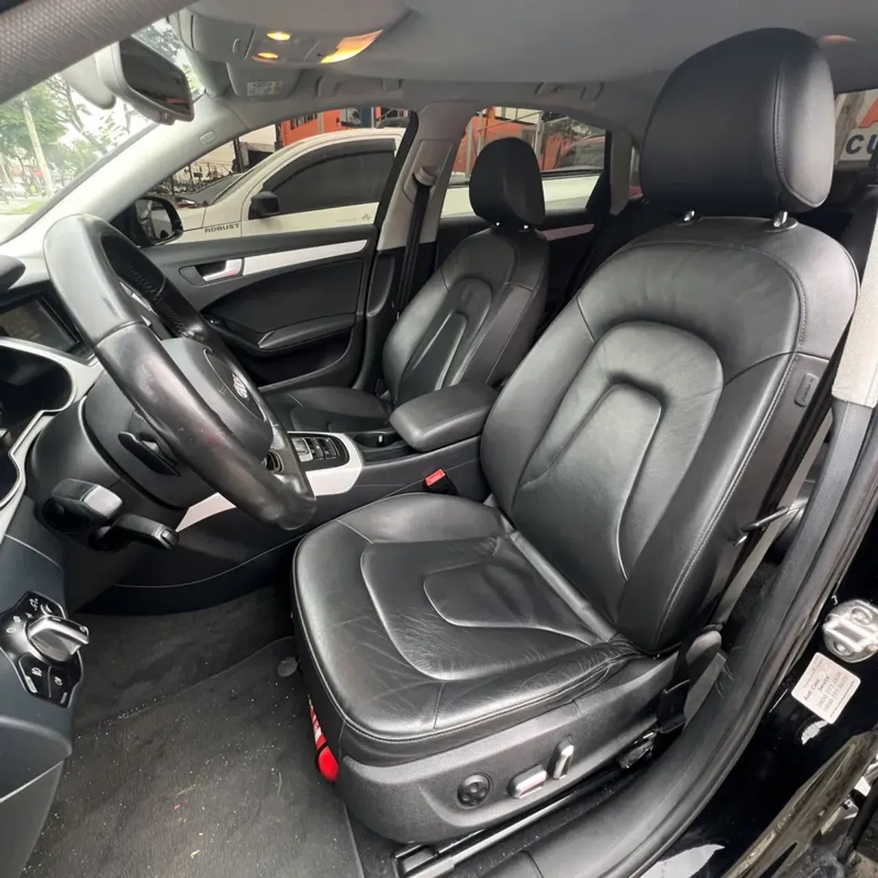 Audi A4 1.8 Tip./ Multitronic Turbo, foto 8 de 9