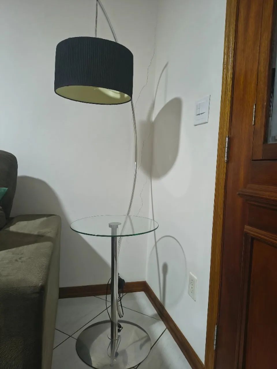 Mesa de canto com luminária  - Foto 3