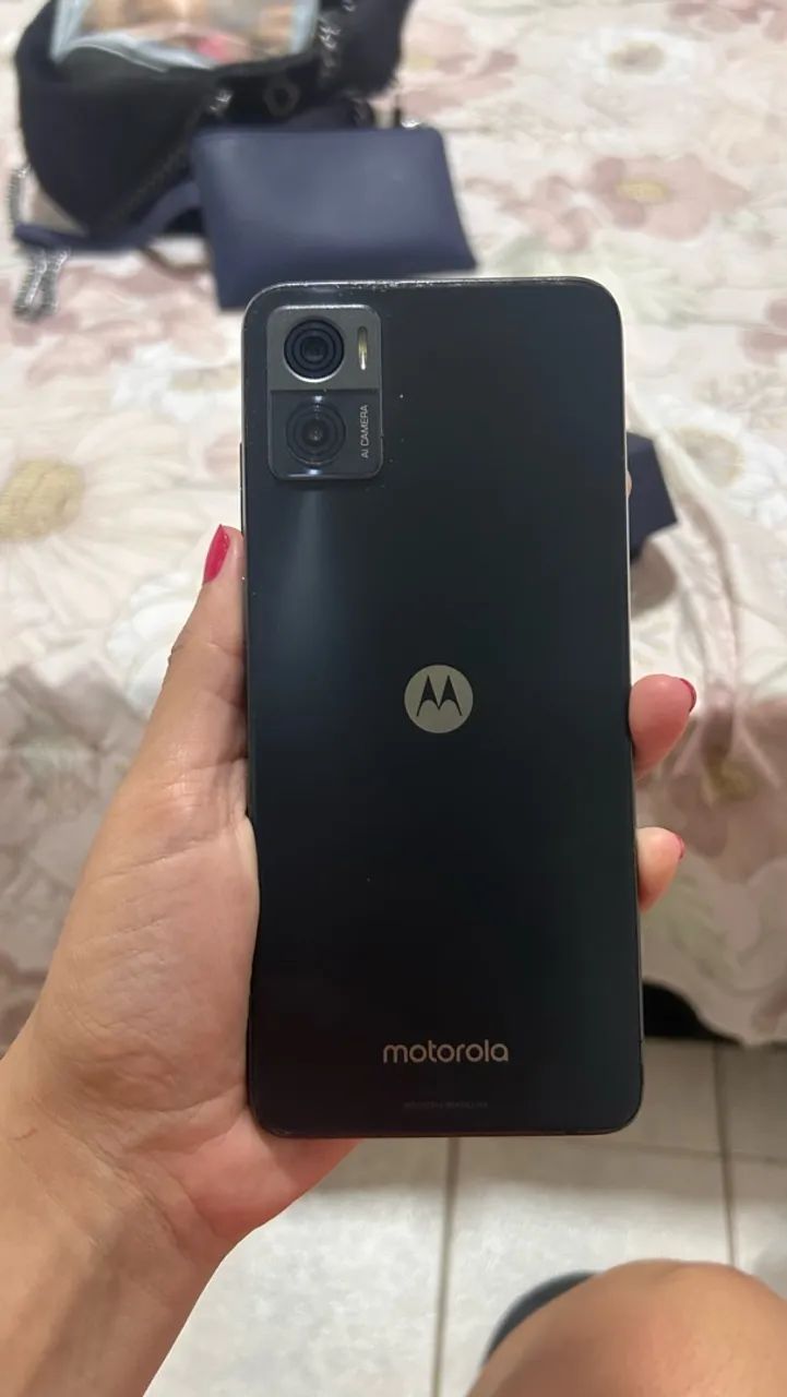 VENDO CELULAR MOTOROLA E22