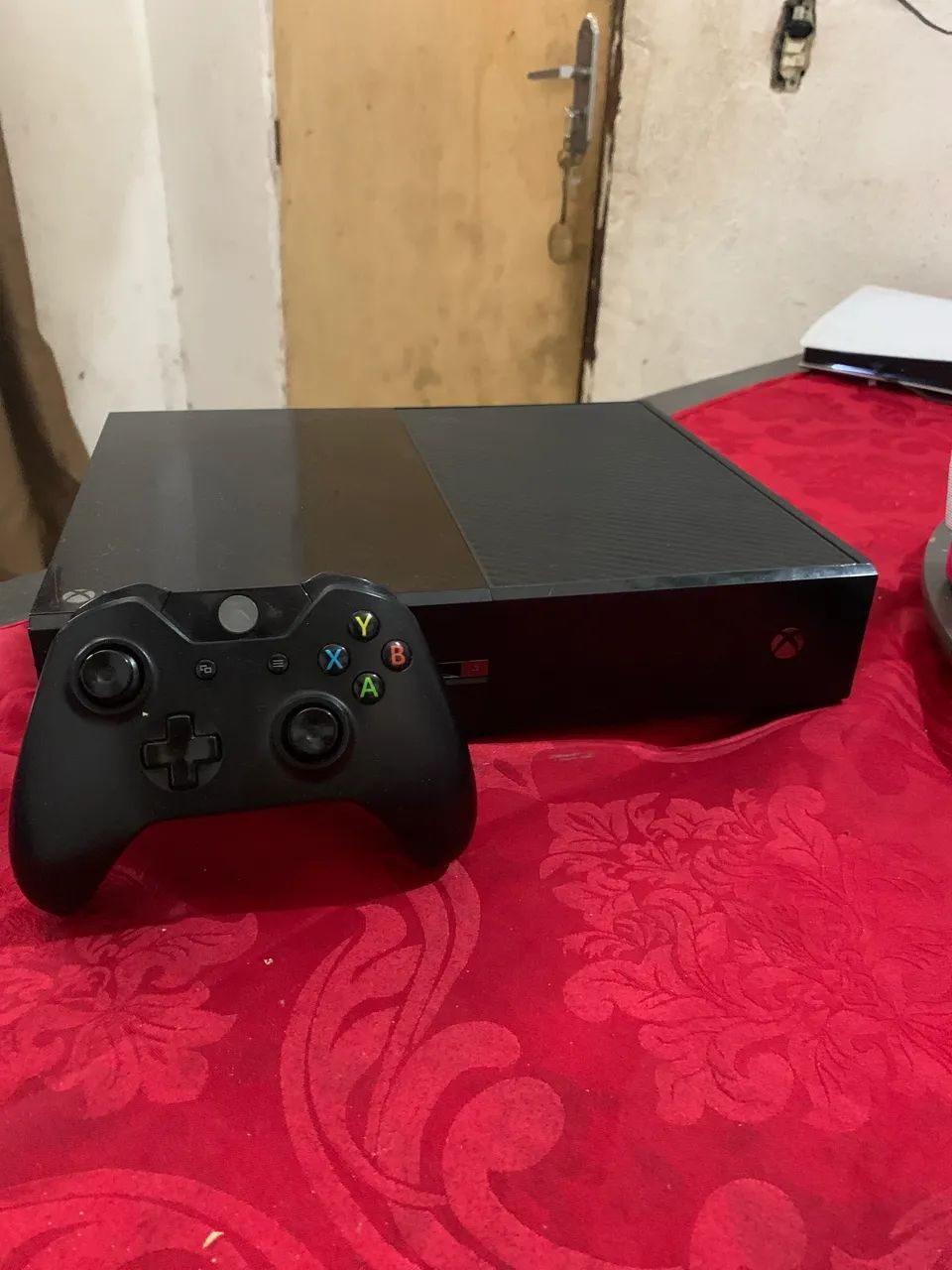 XBOX ONE 500GB USADO COM JOGO!! - Foto 3