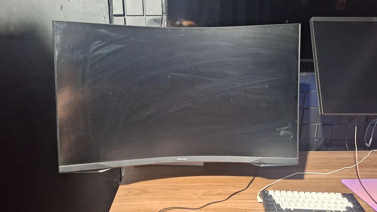 Monitor 32 polegadas curvo (ler descrição)