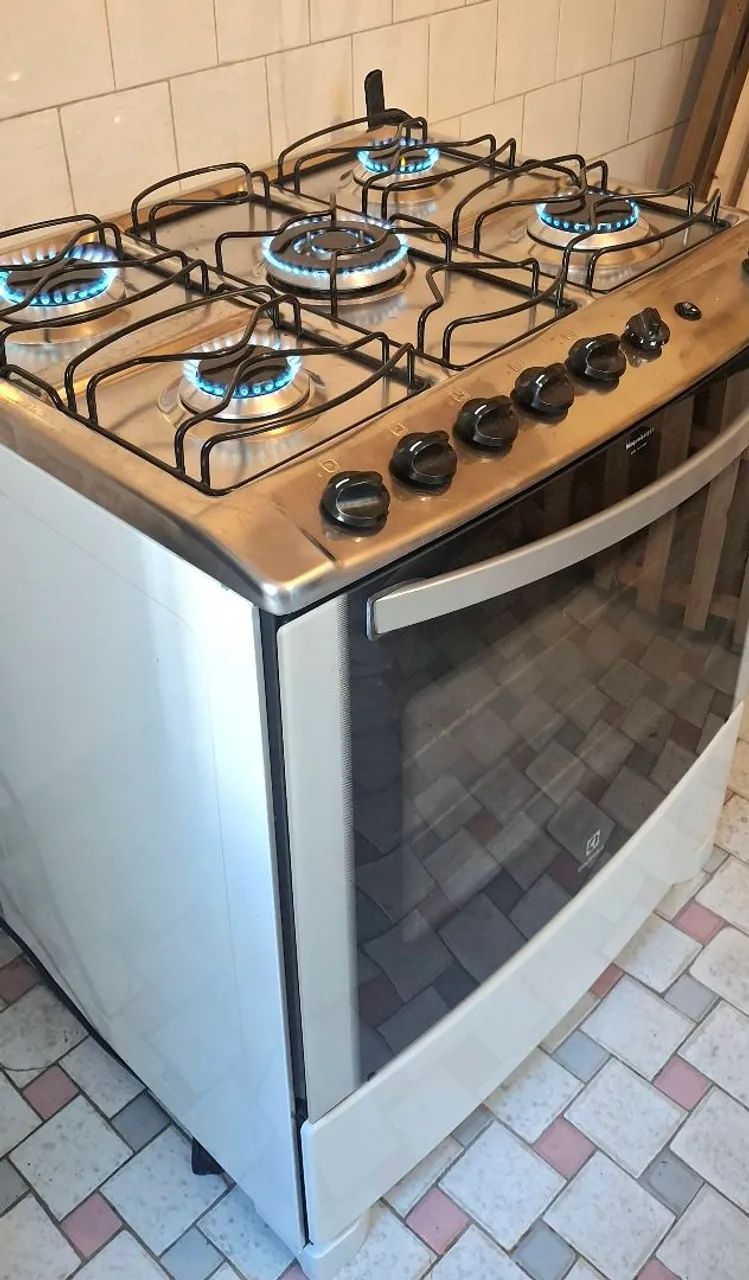 Fogão 5 bocas Electrolux  - Inox - Foto 3