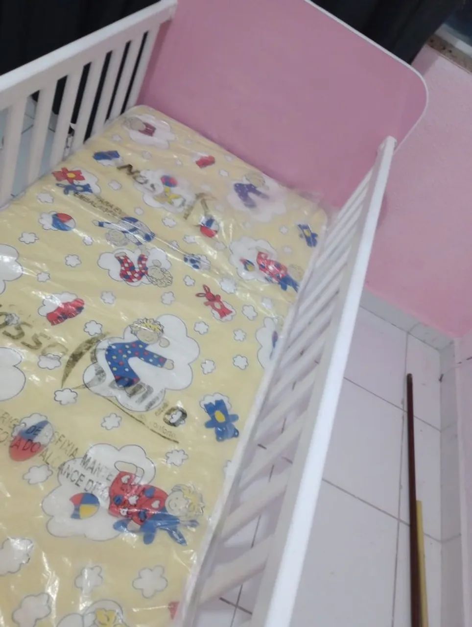Berço rosa nunca usado65573822656129122