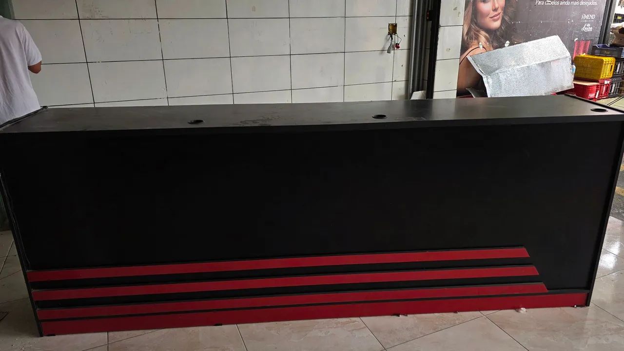 Balcão de Caixa para 3 PDVs - 2,79m com 6 Gavetas e Divisórias - Foto 2