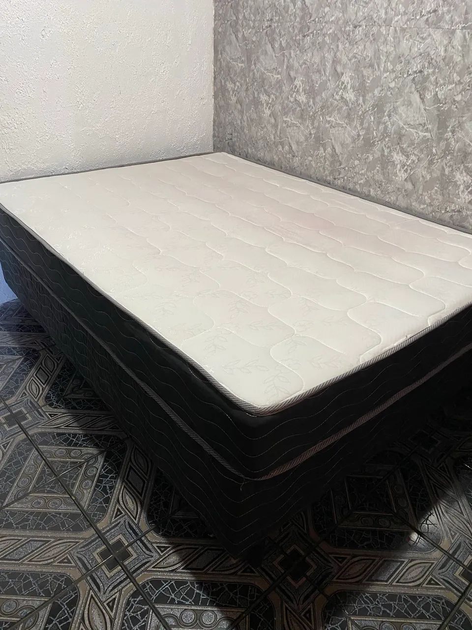 Vendo cama de casal