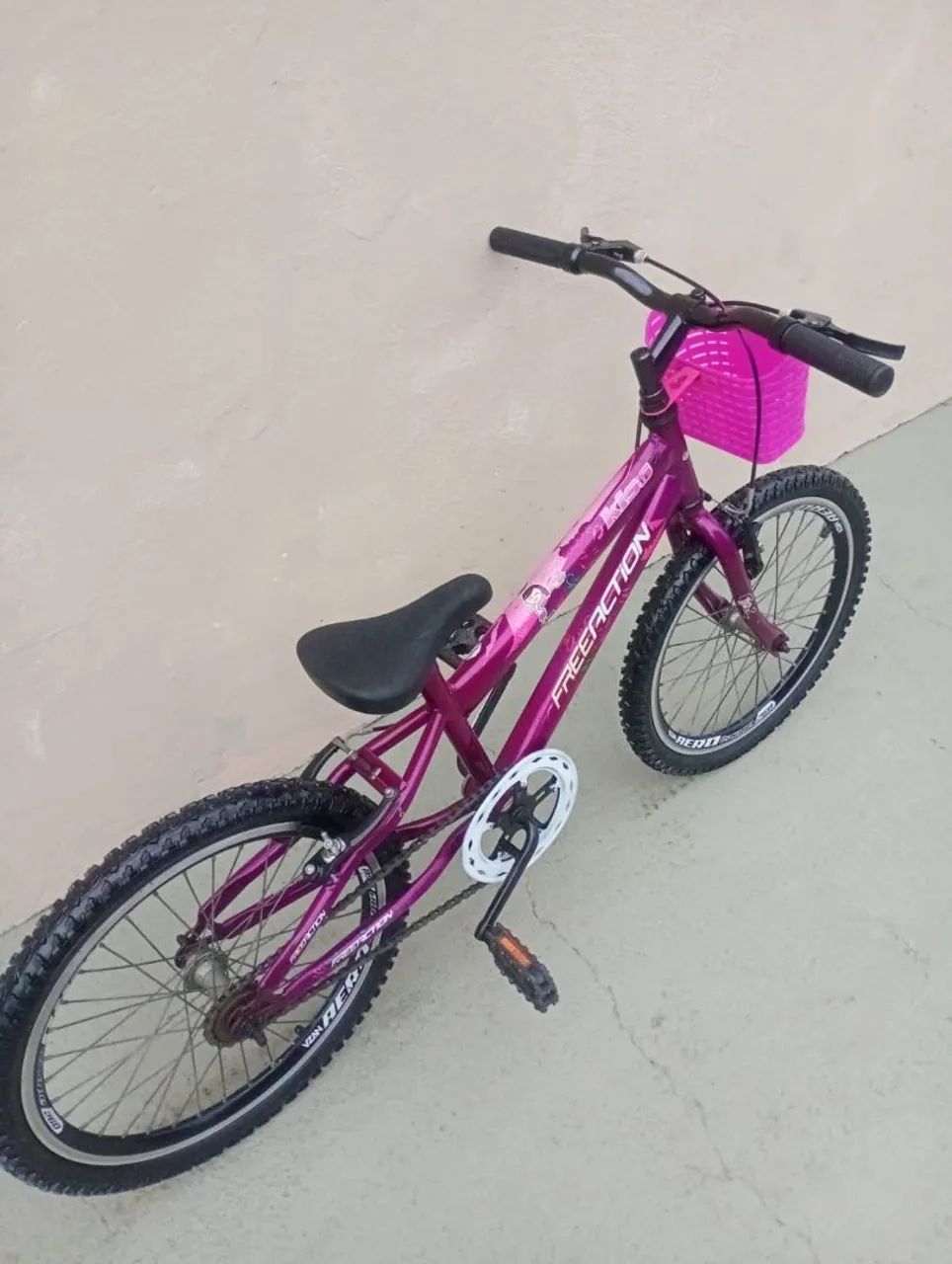 Bicicleta aro 20 seminova estado de nova  - Foto 3
