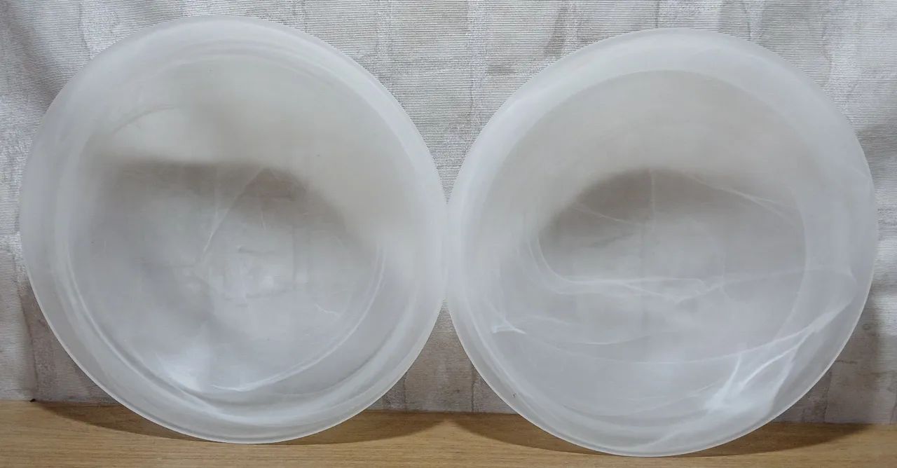 Par de cúpulas de vidro para plafon 25cm - Foto 4