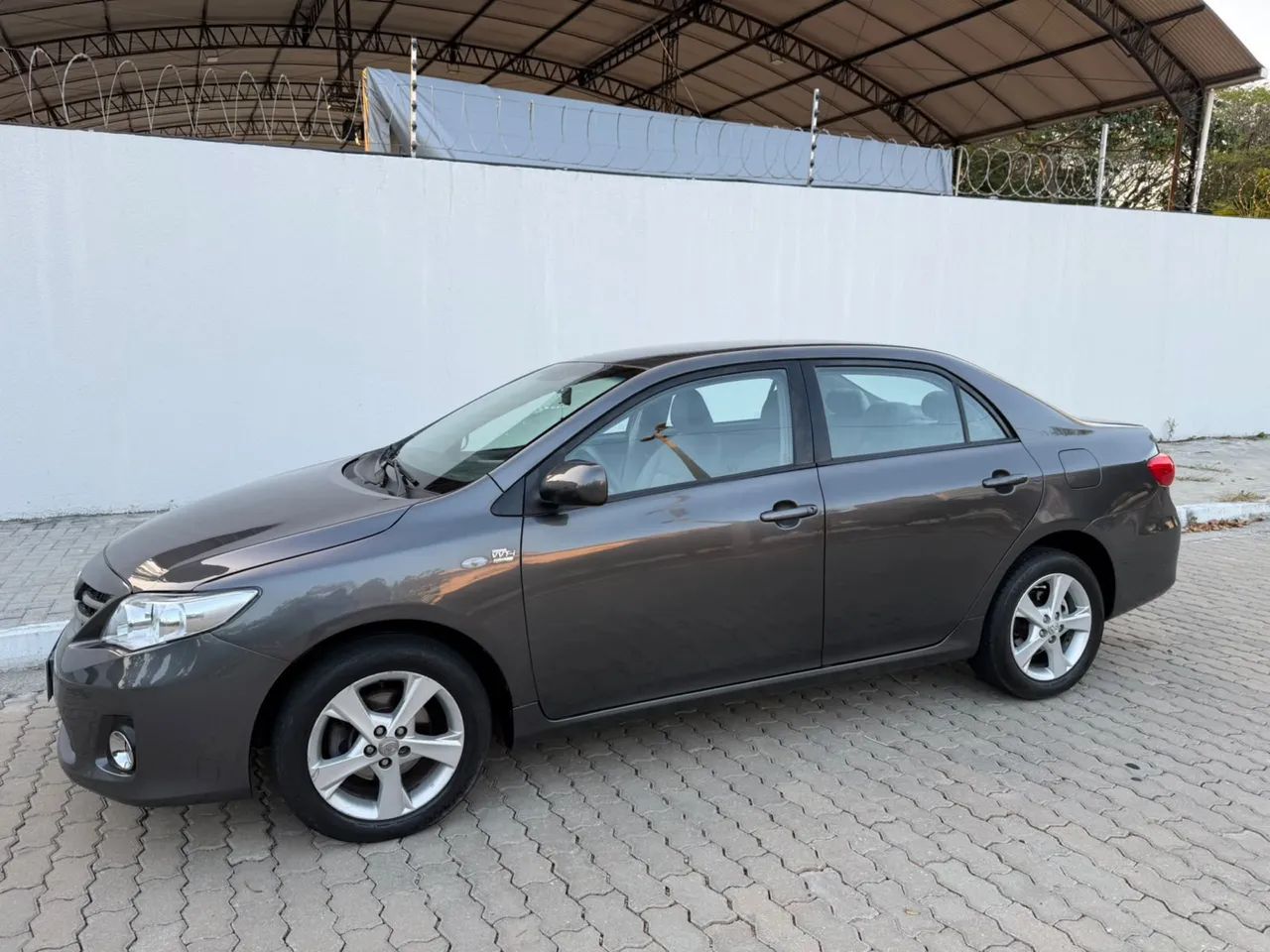 Toyota Corolla GLI 1.8 Flex 16V Aut. 2012 2012