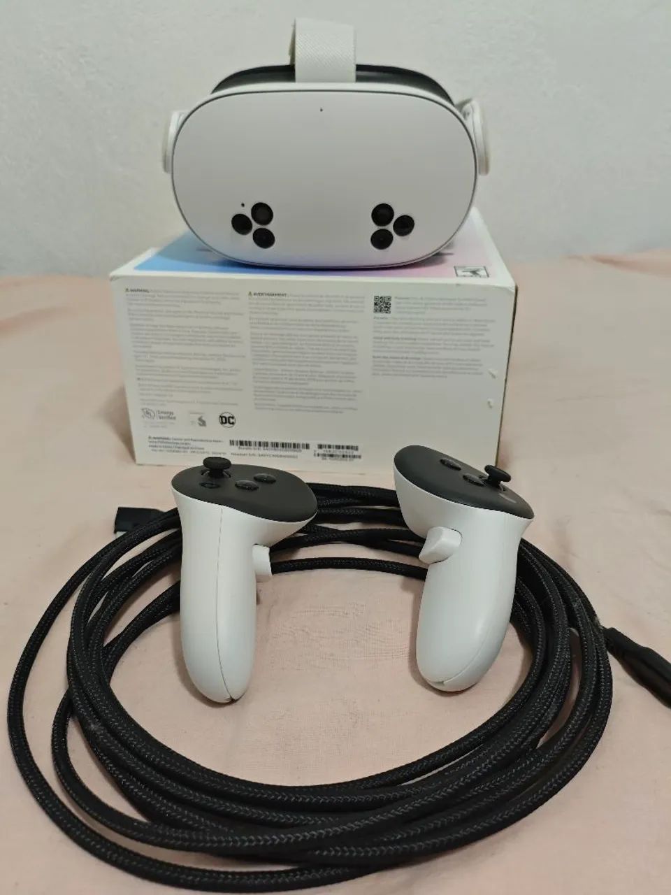 Quest 3s 128gb com cabo link - Periféricos e Acessórios de