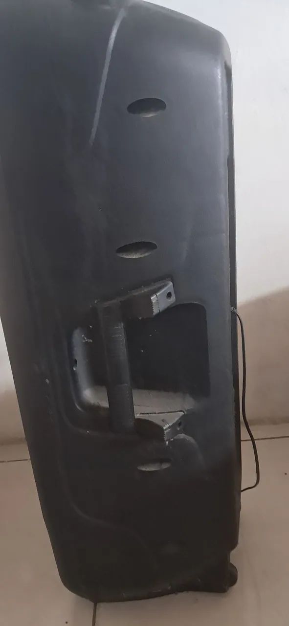 Vendo caixa amplificação multiuso.  - Foto 2
