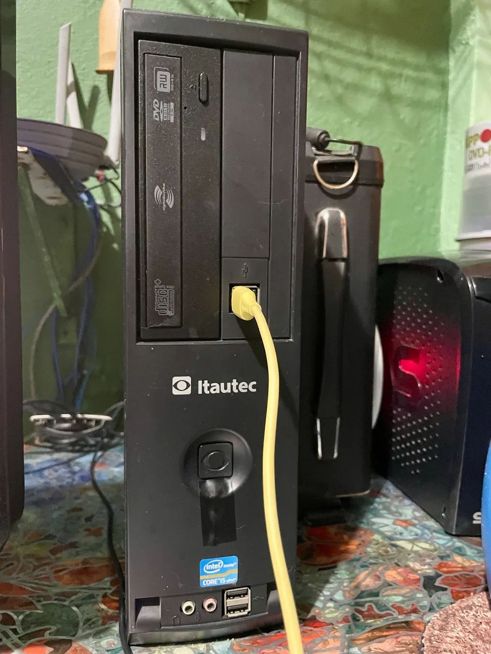 Computador com monitor 24 pol