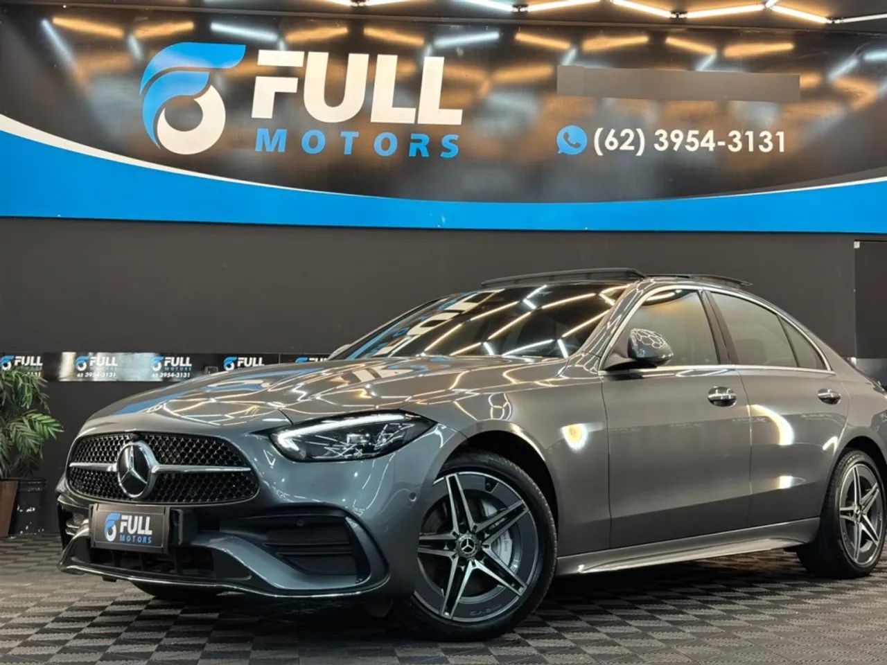 Mercedes-Benz C-200 2024