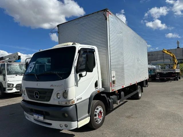 mb 815 bau ano 2015