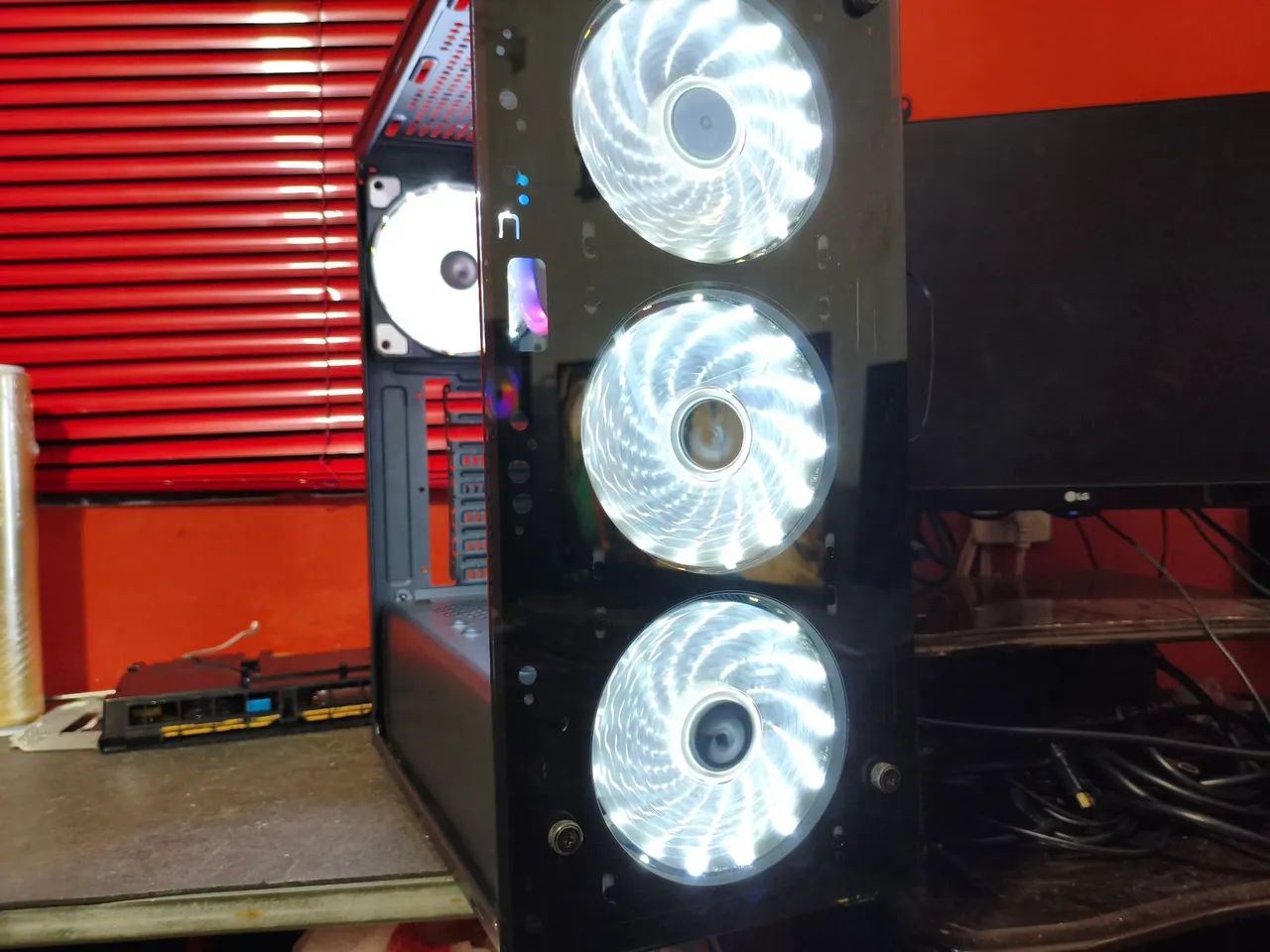 PC GAMER RYZEN 5500+RTX4060 VENDO/TROCO - Foto 4