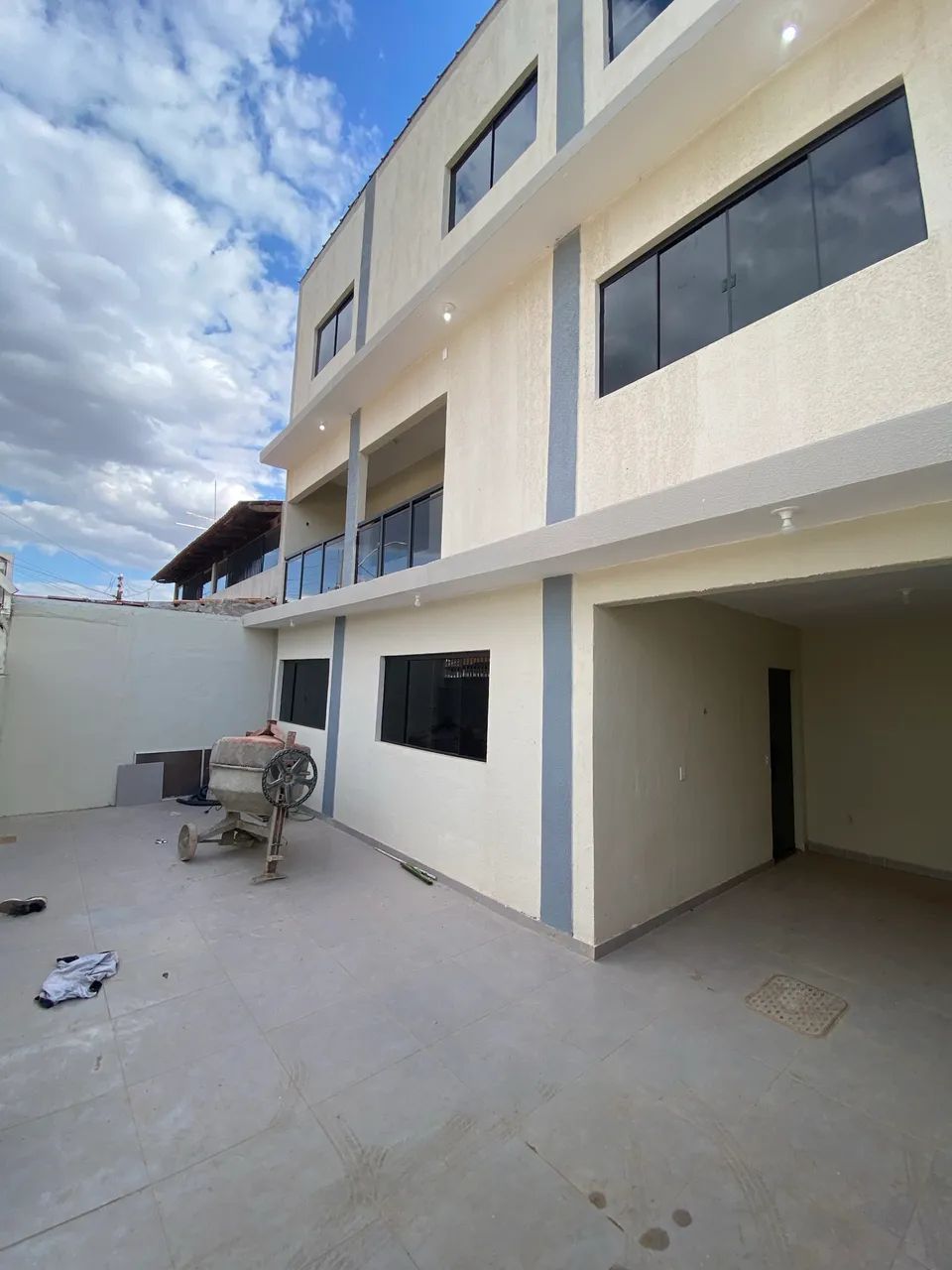 Vendo prédio - Foto 2