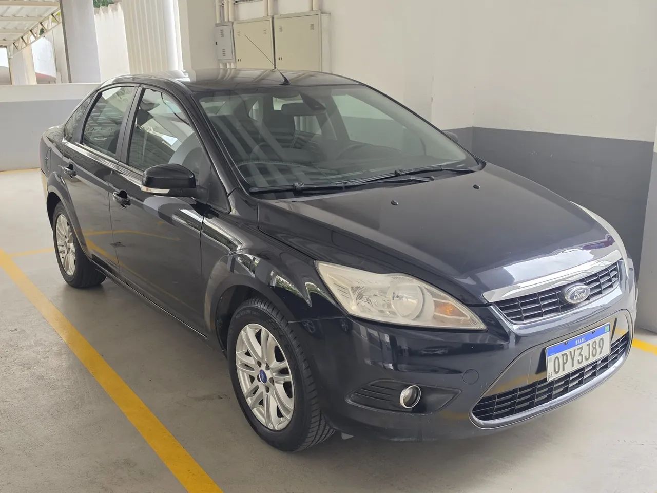 Ford Focus Focus Sedan 2.0 16V/2.0 16V Flex 4p Aut. 2013
